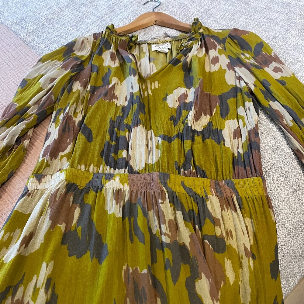 Velvet by Graham & Spencer Women's Regina Soho Print Long Sleeve Dress